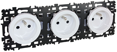 PRISE TRIPLE 3x 2P+T PRECABLEE BLANCHE SQUARE EUROHM